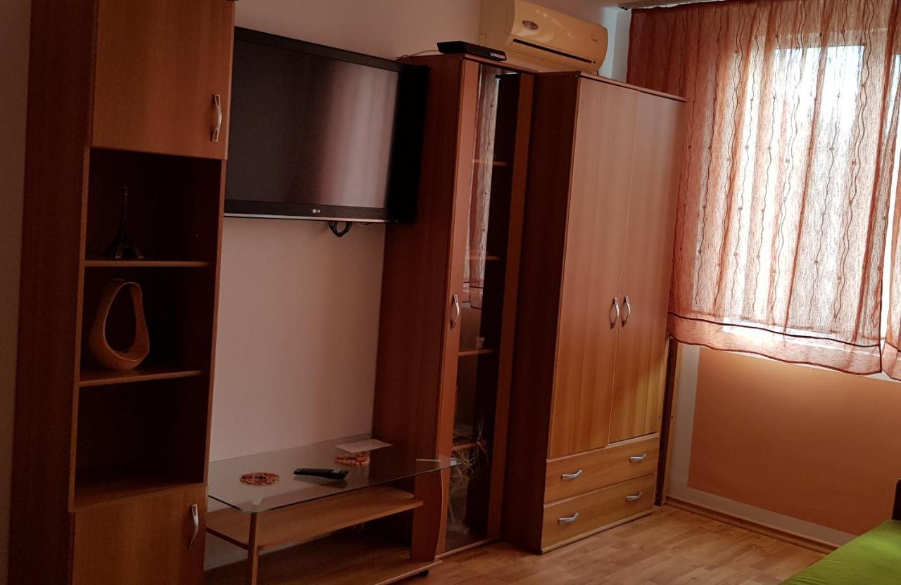 Appartement Apartament Mara à Neptun Extérieur photo