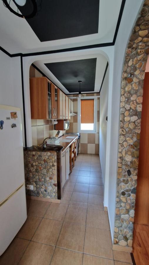 Appartement Apartament Mara à Neptun Extérieur photo